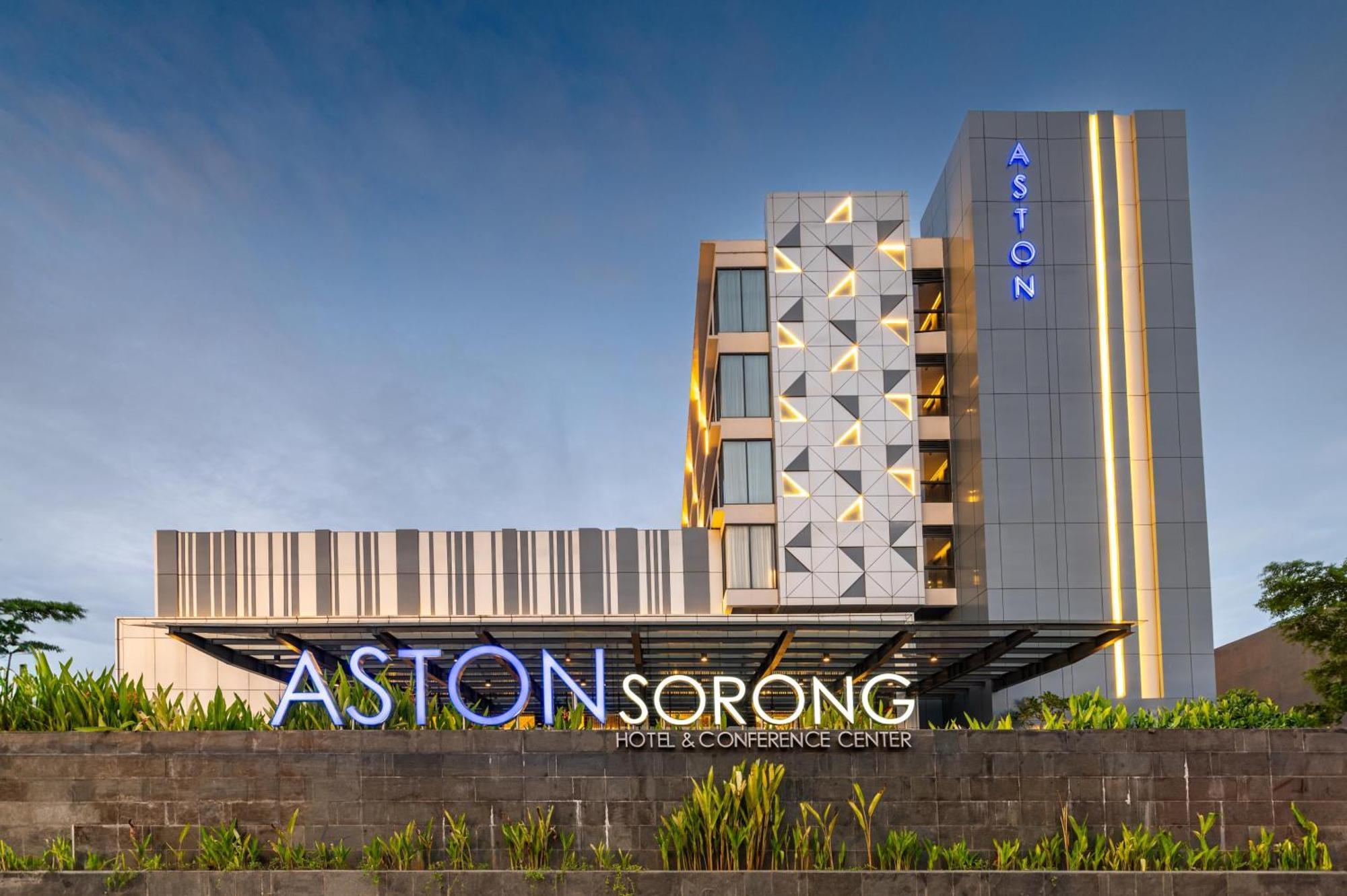 Aston Sorong Hotel & Conference Center ภายนอก รูปภาพ