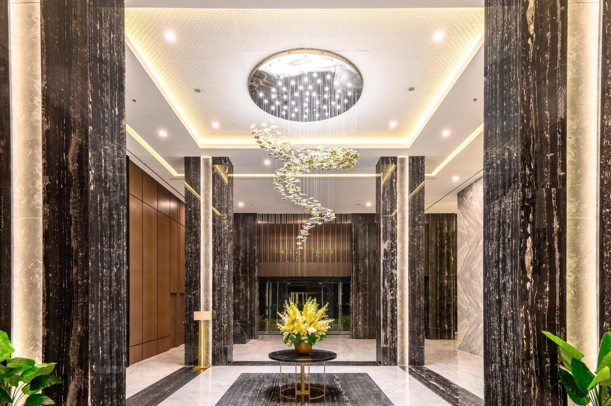 Aston Sorong Hotel & Conference Center ภายนอก รูปภาพ